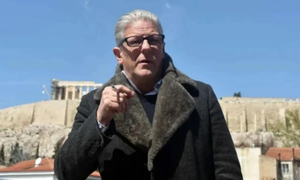 Γιαν Φαμπρ: Καταδικάστηκε σε 18 μήνες για σεξουαλική παρενόχληση